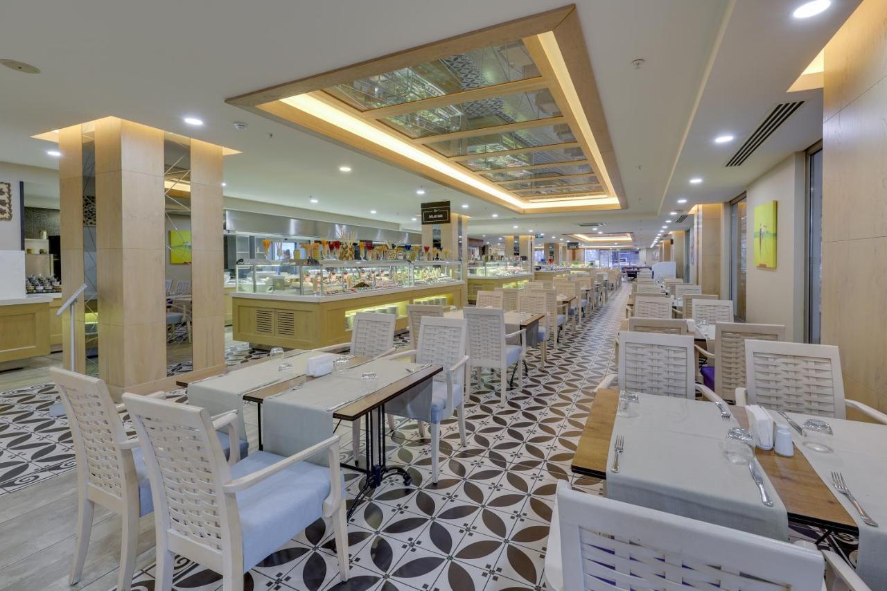 Ramada Hotel & Suites By Wyndham Kusadası Exteriör bild